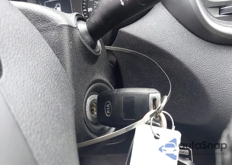 2016 Kia Sorento 2.4L Lx из США, поврежденный, VIN 5XYPGDA38GG090139